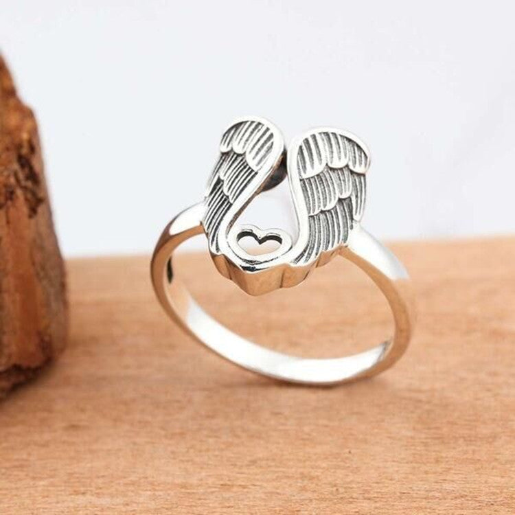 Angel Wings Vintage Wings Ring — packaging