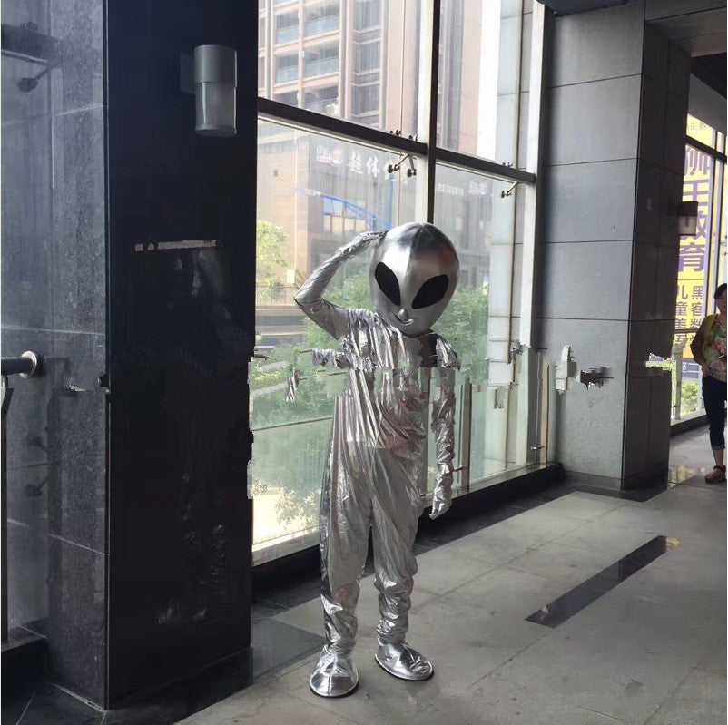 Alien show costume — packaging
