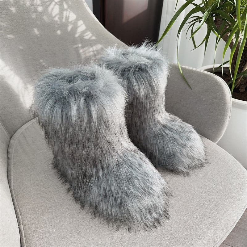 Raccoon Fur Plush Snow Boots | Magic Stories