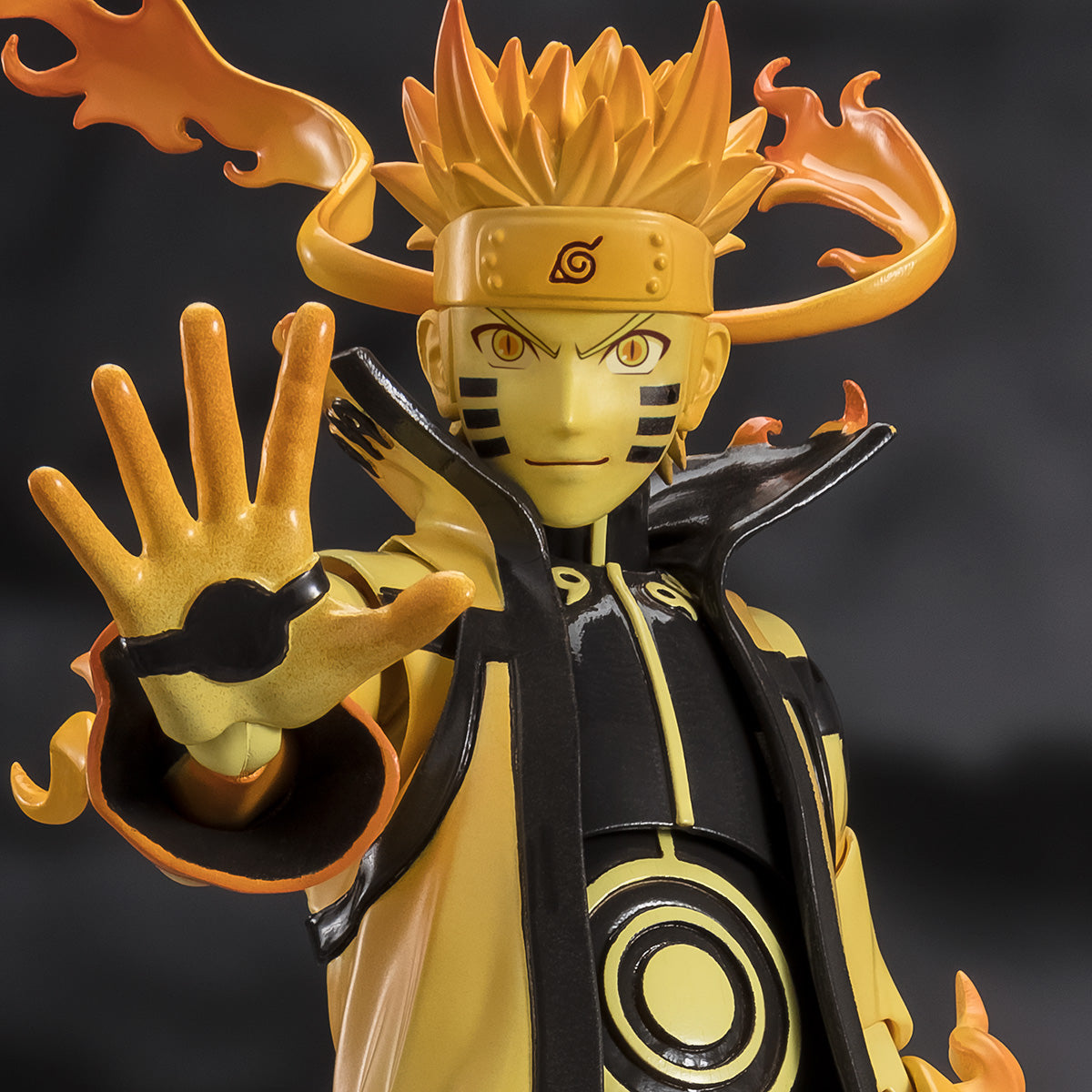 Naruto Shippuden S.H.Figuarts Duo — Sasuke Uchiha + Naruto Uzumaki (Kurama Link Mode) — back view