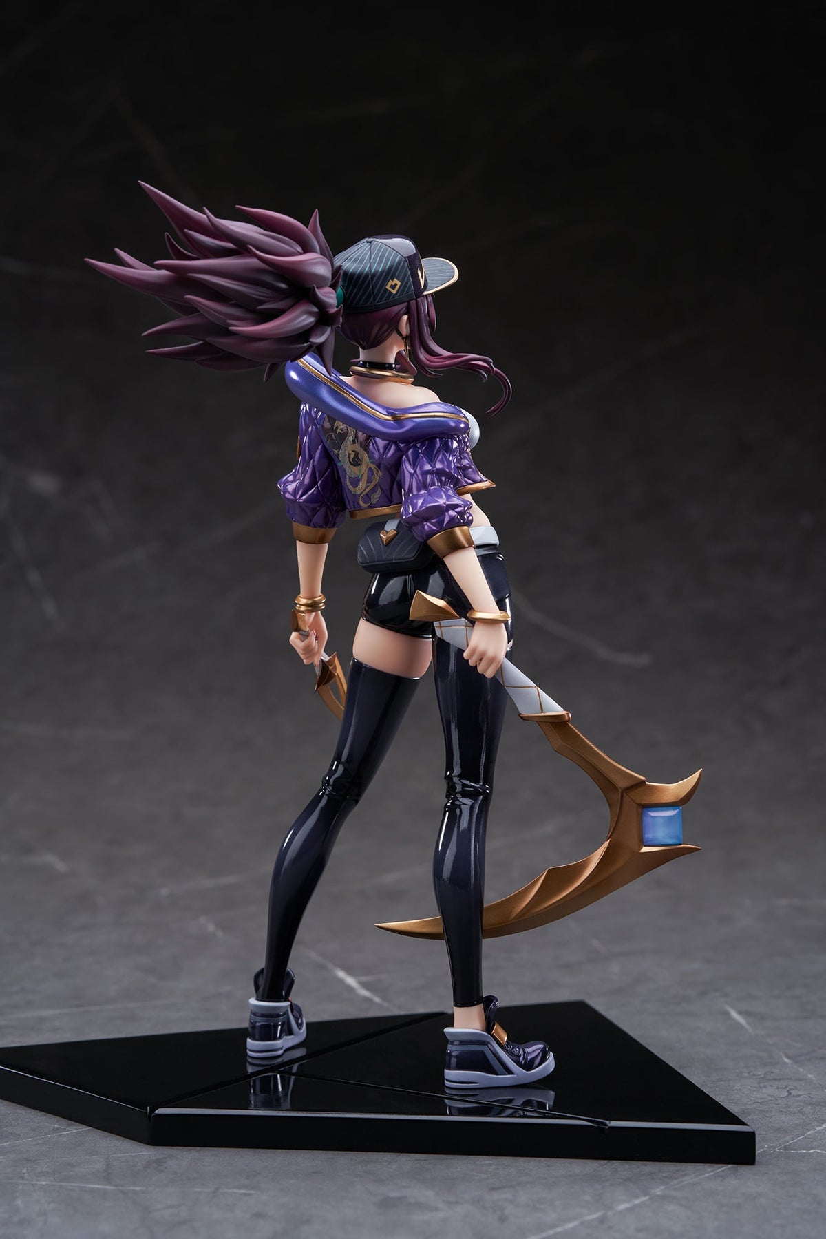 League of Legends K/DA Akali 1/7 Complete Figure — back view