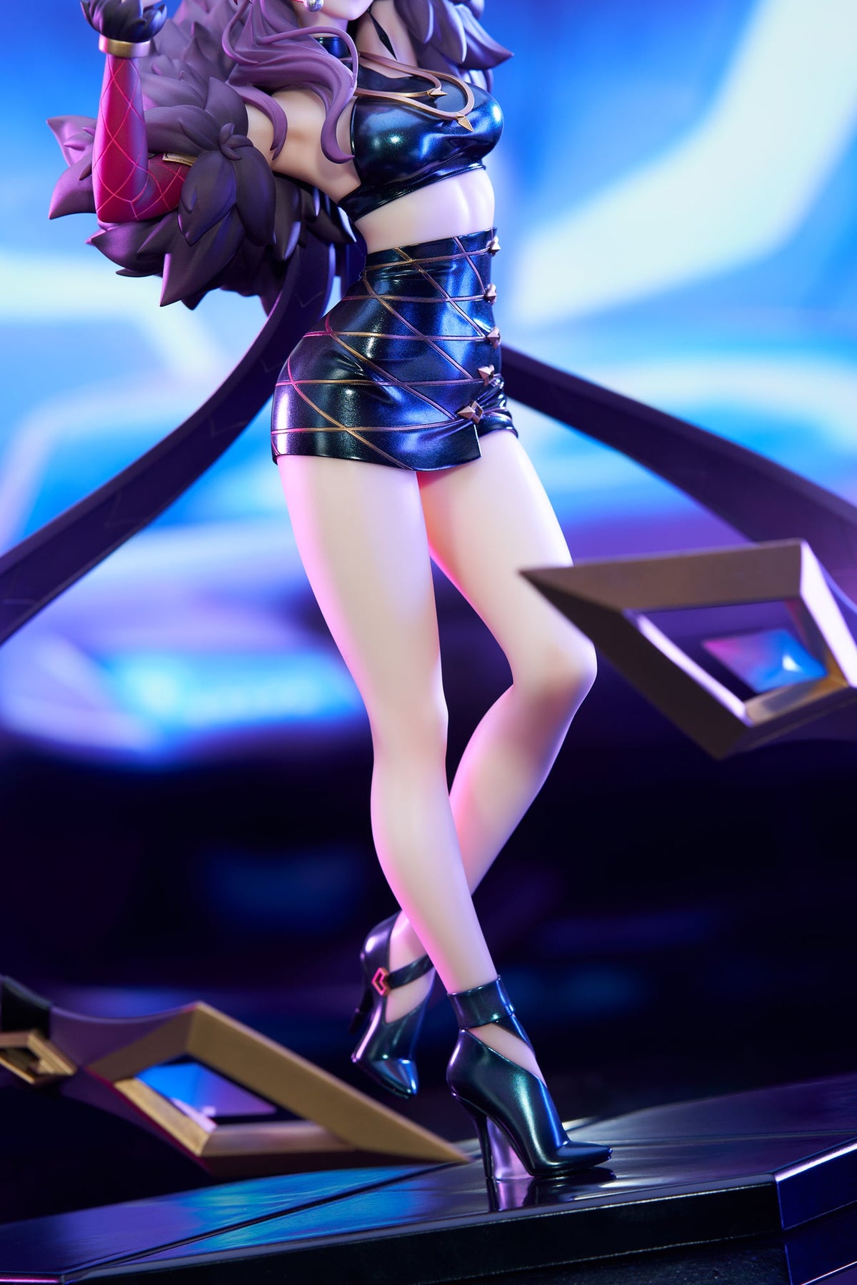 League of Legends K/DA Evelynn 1/7 Complete Figure — scale reference