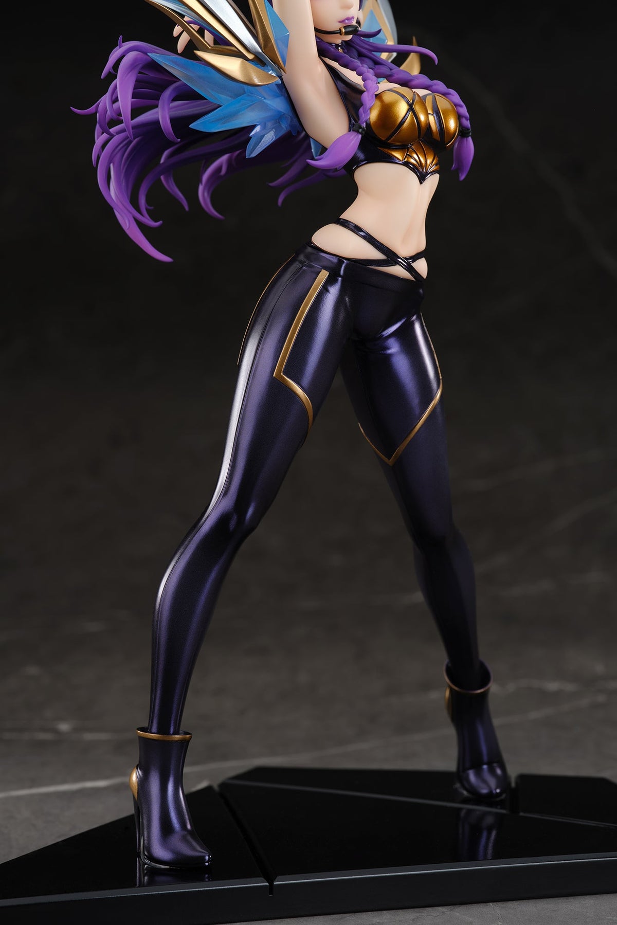 League of Legends K/DA Kai'Sa 1/7 Complete Figure — back view