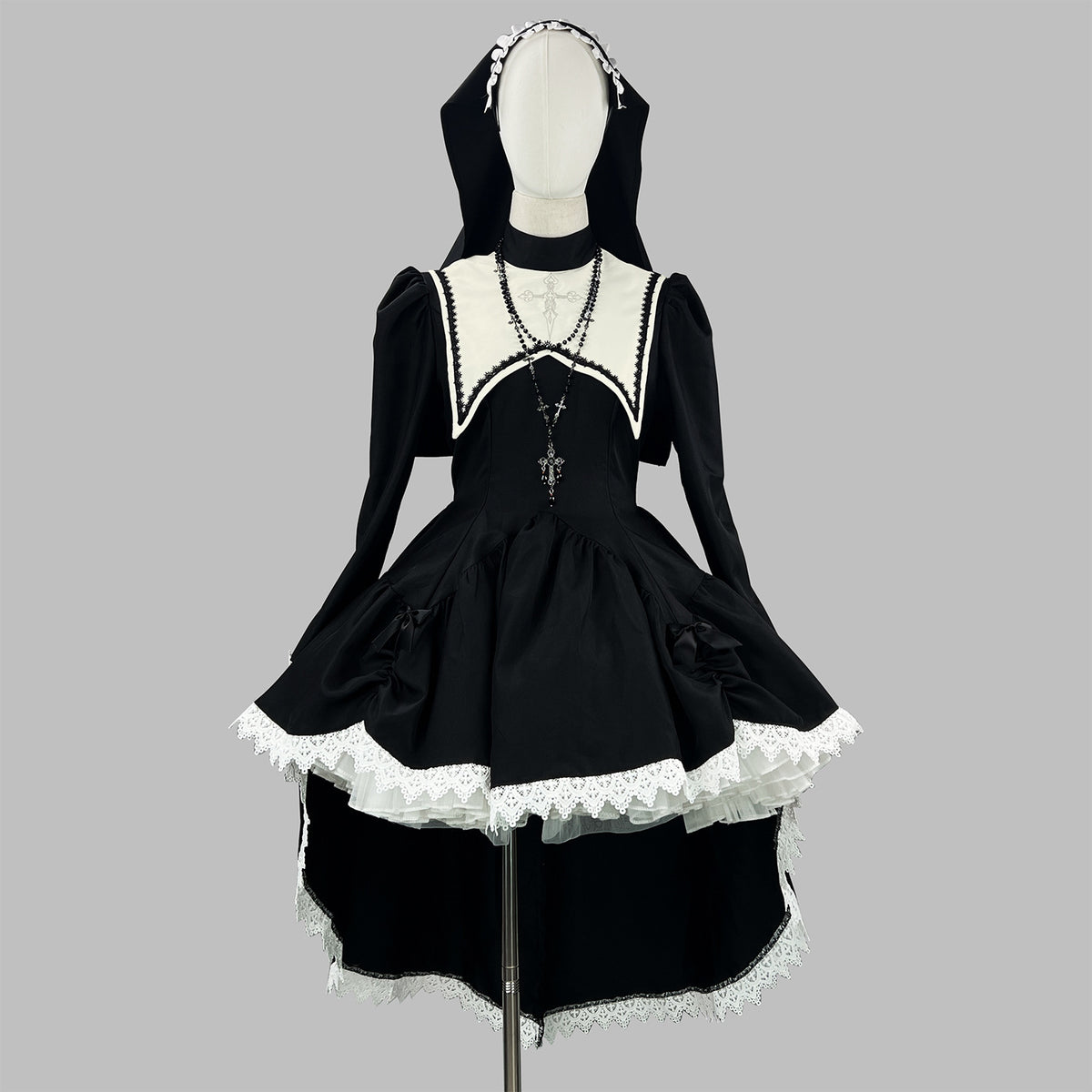 Dark-style Embroidered Halloween Nun Costume | Magic Stories