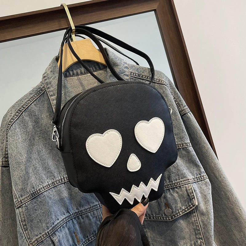 Cute Halloween Skull Bag — scale reference