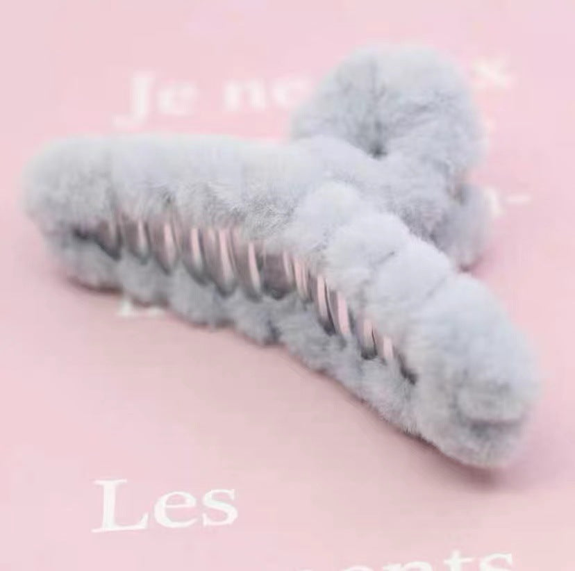 Plush Catch Shark Clip Hair Clip Headdress — scale reference