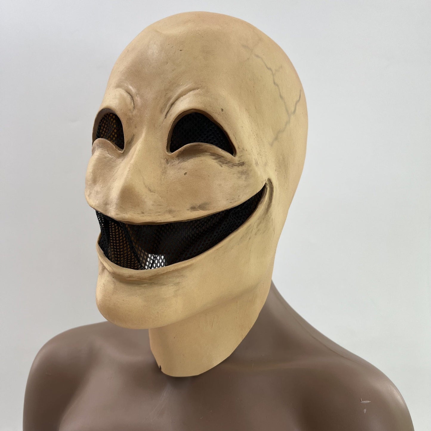 Grim Reaper Cosplay 3-Piece — Reaper Robe, Horned Death Cloak & Latex Horror Mask — side view