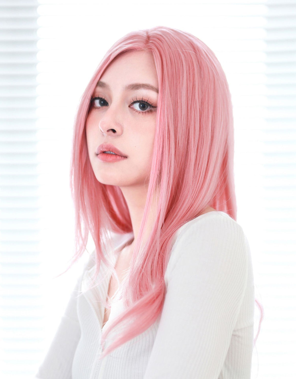 Natural Long Straight Wig — packaging