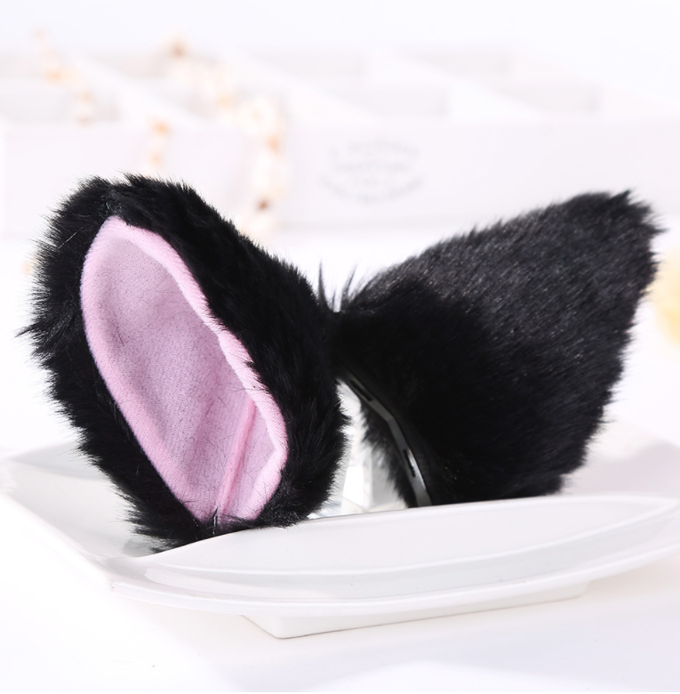 Anime cat ear hairpin — scale reference