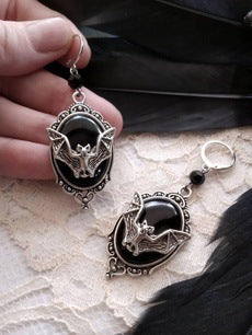 Halloween bat earrings | Magic Stories