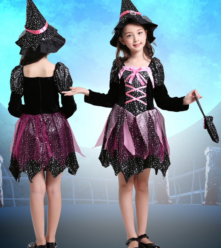 Children cos witch costume — side view