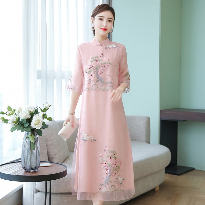 Cheongsam Dress Improved Hanfu Ethnic Embroidery Dress — detail