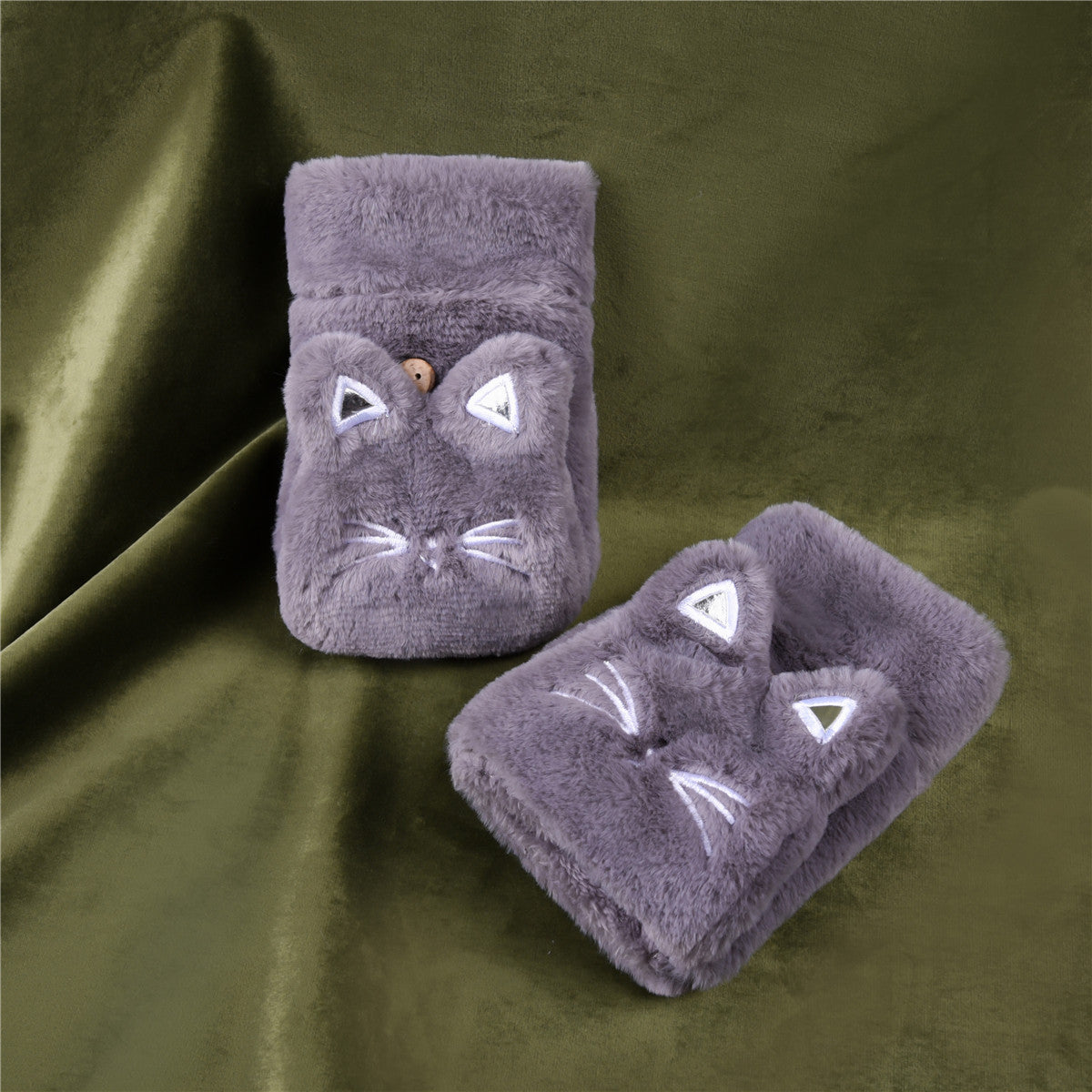 Cute Lucky Cat Bunny Plush Flip Lady Gloves — back view