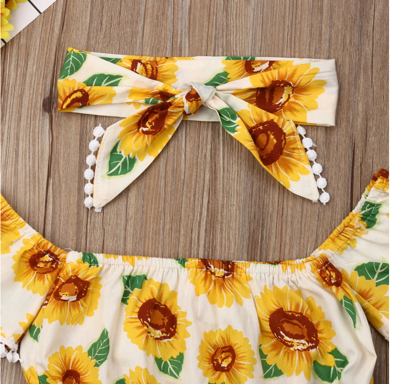 Girl Sunflower Print One-Shoulder Top Triangle Shorts Suit — packaging