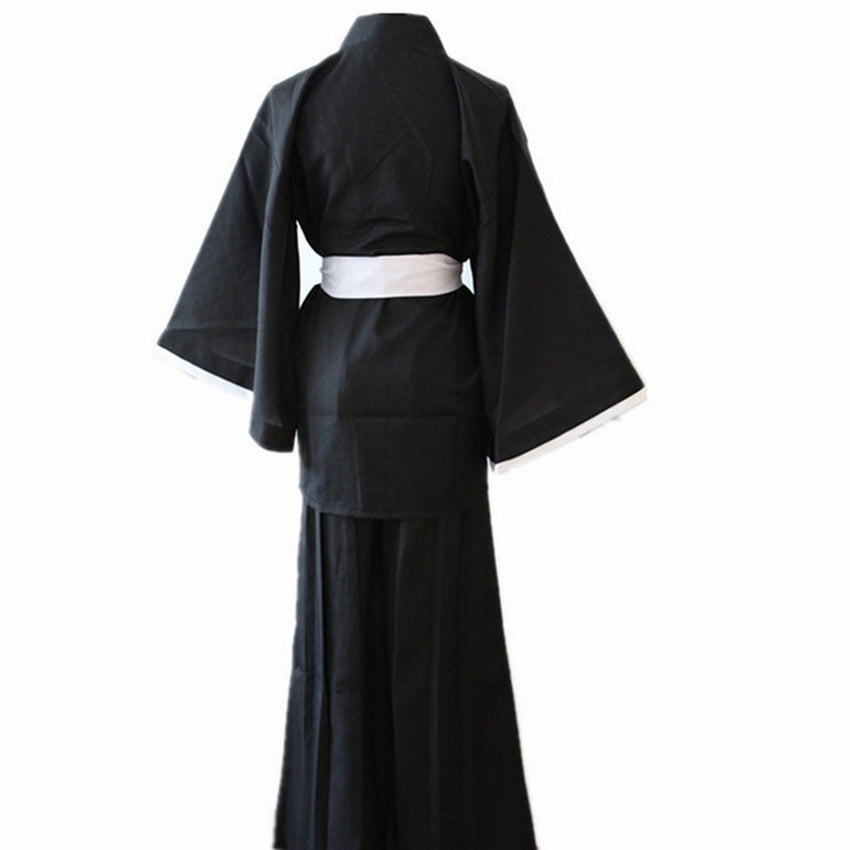 Cosplay In Black Kendo Costume — detail