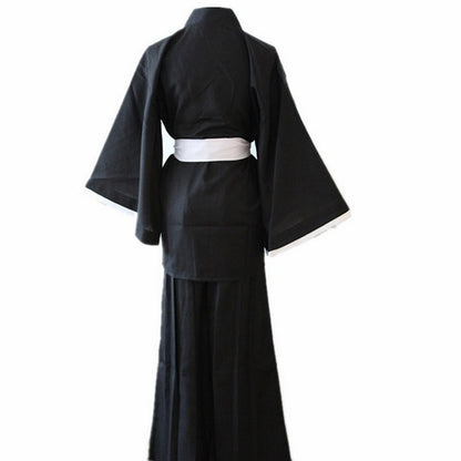 Cosplay In Black Kendo Costume — detail