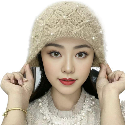 Ladies Squirrel Plush Thread Pile Hat | Magic Stories
