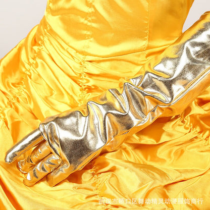 Christmas lady cosplay, princess dress | Magic Stories