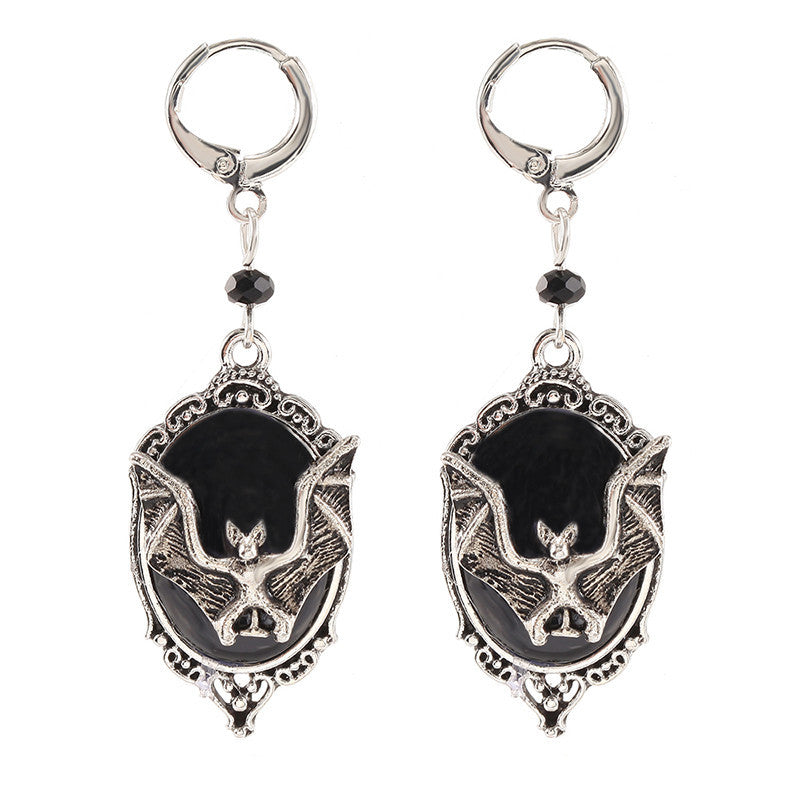 Halloween bat earrings | Magic Stories