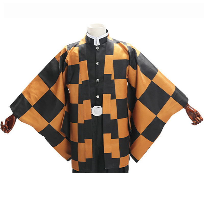 Shinobu Kocho Cosplay Costume - Demon Slayer Insect Hashira — in use