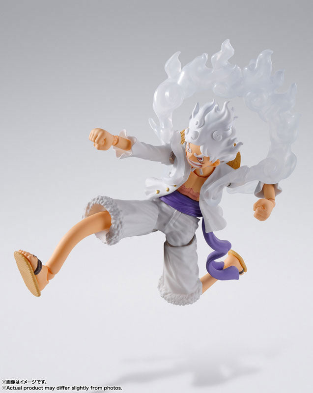 One Piece S.H.Figuarts Monkey D. Luffy (Gear 5) — detail