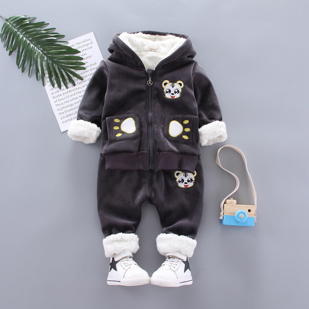 Golden mink plush winter clothing | Magic Stories