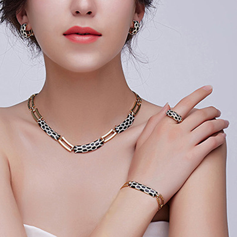 Costume Jewelry-Sets for Women | Magic Stories