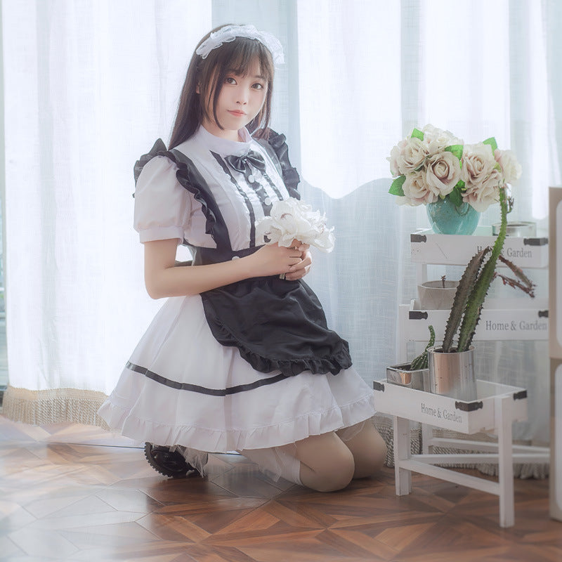 Maid outfit cafe work clothes cosplay clothes — side view