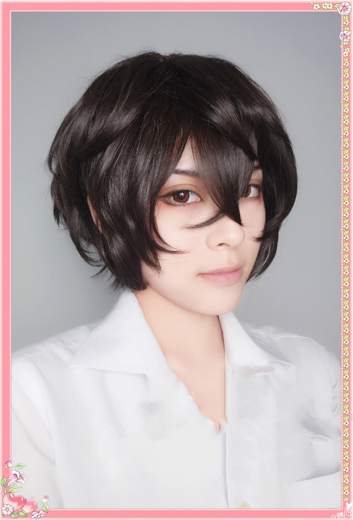 Hairy messy volume cosplay wig — detail