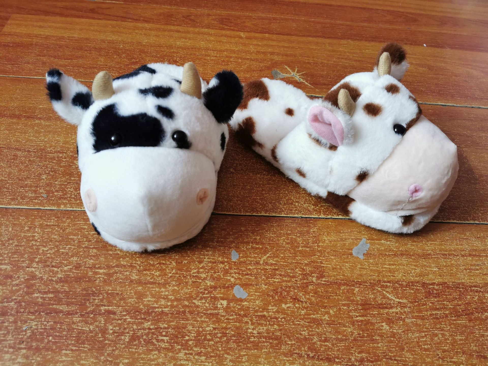 Cute Cow Slippers Plush Toys — detail
