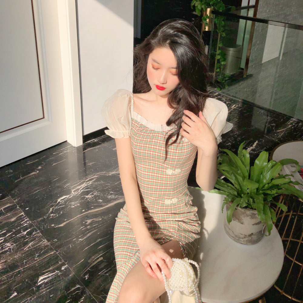 Bubble sleeve cheongsam dress — back view