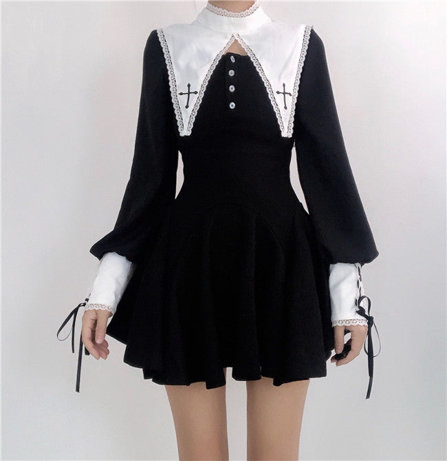 Maria dark goth nun dress — side view