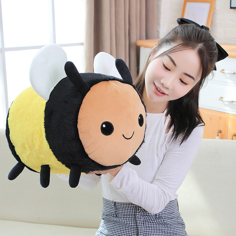 Cartoon bee ladybug plush toy | Magic Stories
