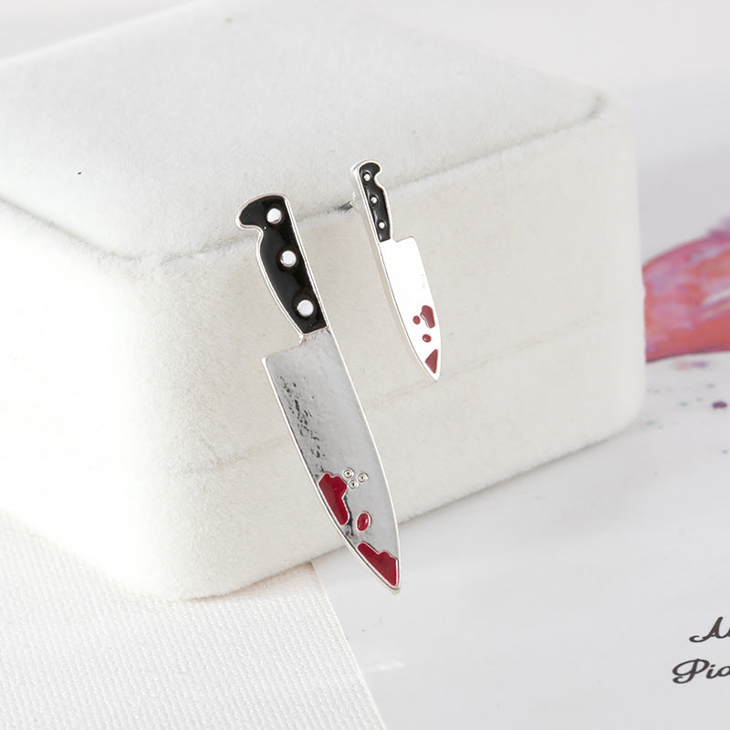 Fashion Harajuku Asymmetric Stud Earrings — detail
