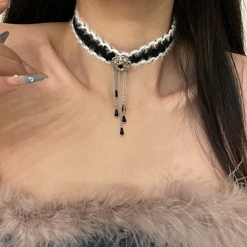 Flower Tassel Plush Choker Necklace | Magic Stories