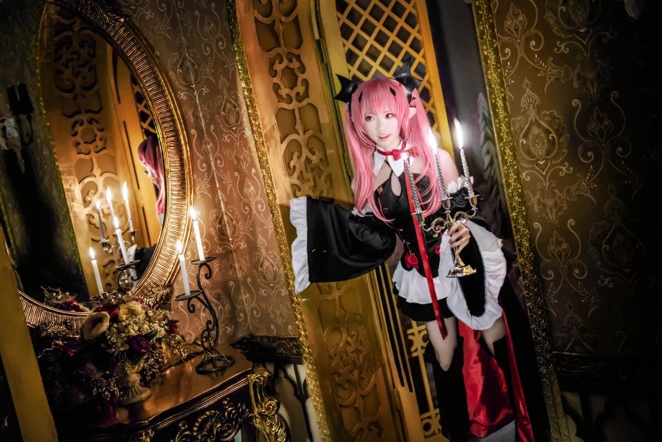Seraph Witch Halloween Costume — back view