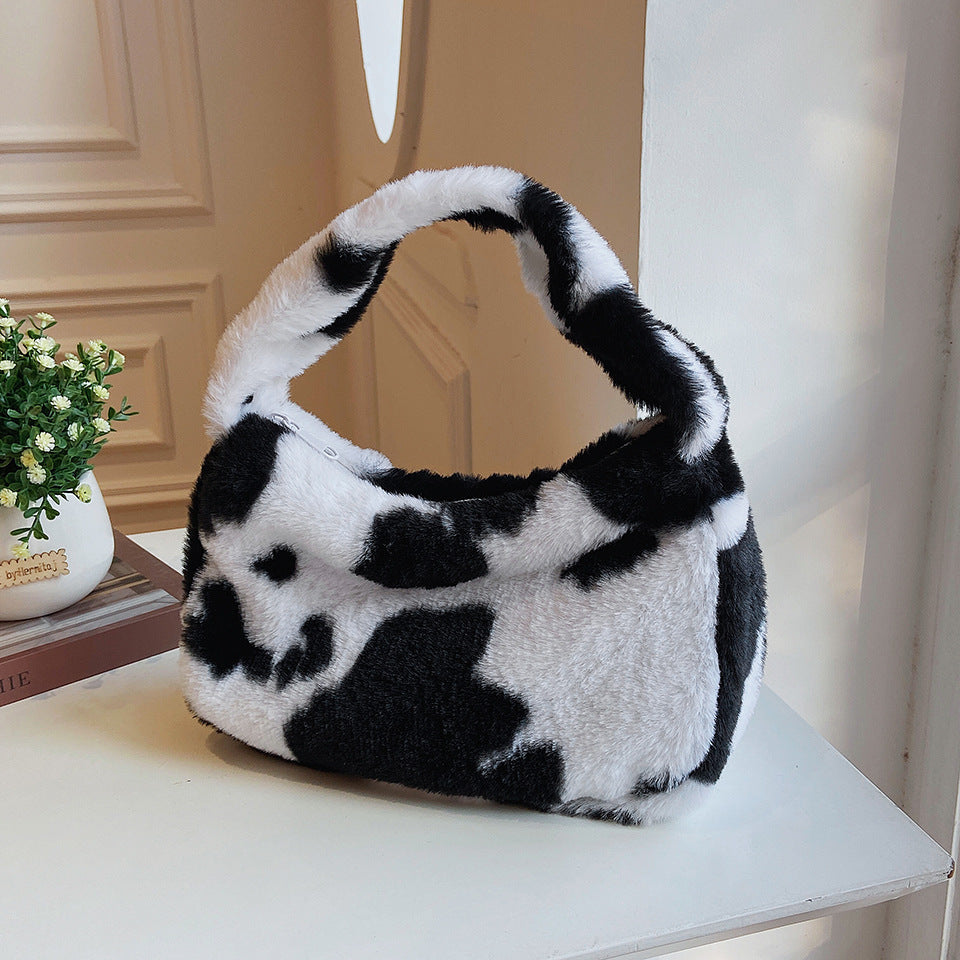 New Plush Harajuku Style Cow Fashion Plush Simple Personality Crossbody Bag — packaging