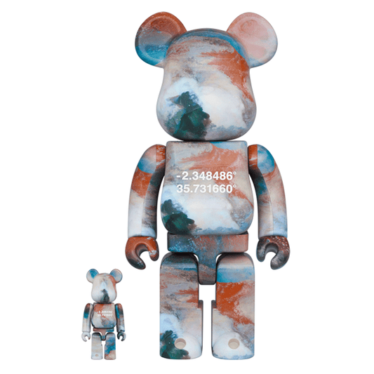 400% + 100% Bearbrick Benjamin Grant - Overview Lake Natron