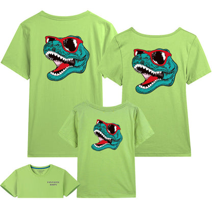 Cartoon anime little dinosaur t-shirt — detail