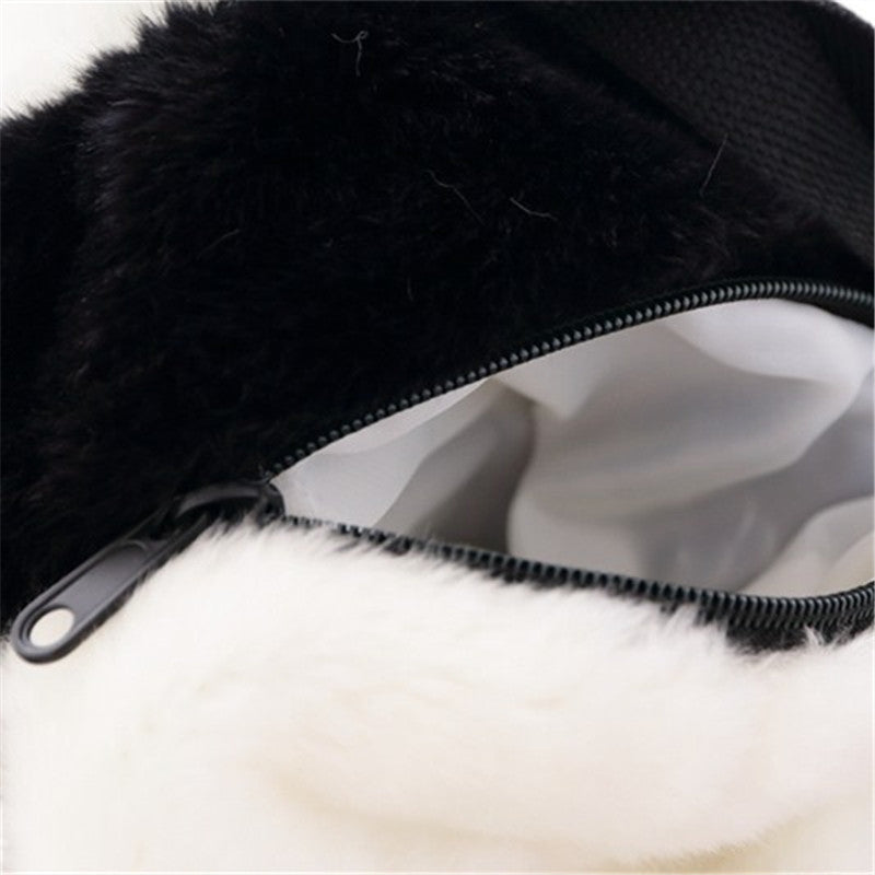 Plush panda backpack — packaging
