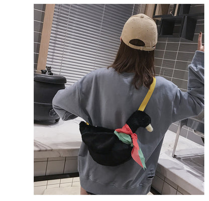 Plush duck shoulder bag | Magic Stories