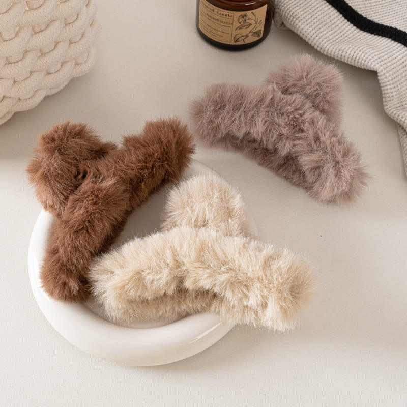 Fashion Simple Temperament Plush Hair Clip | Magic Stories