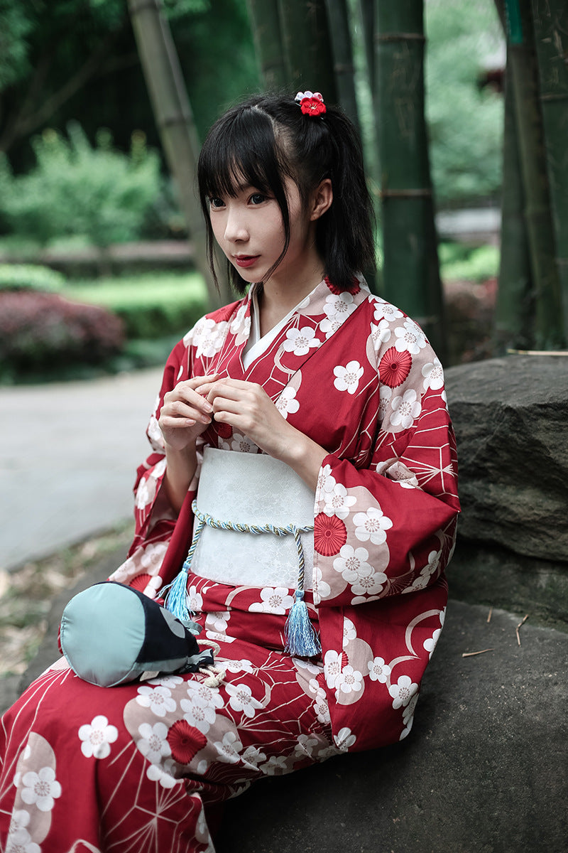 Japanese kimono yukata women dress kimono — side view