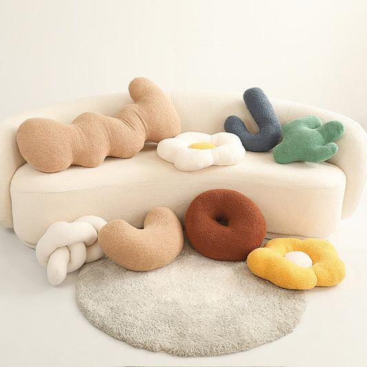 Easy Plush Knotted Donut Flower Pillow | Magic Stories