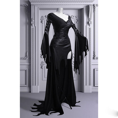 Gothic Dress With Big Sleeves And Hip Dress | Magic Stories