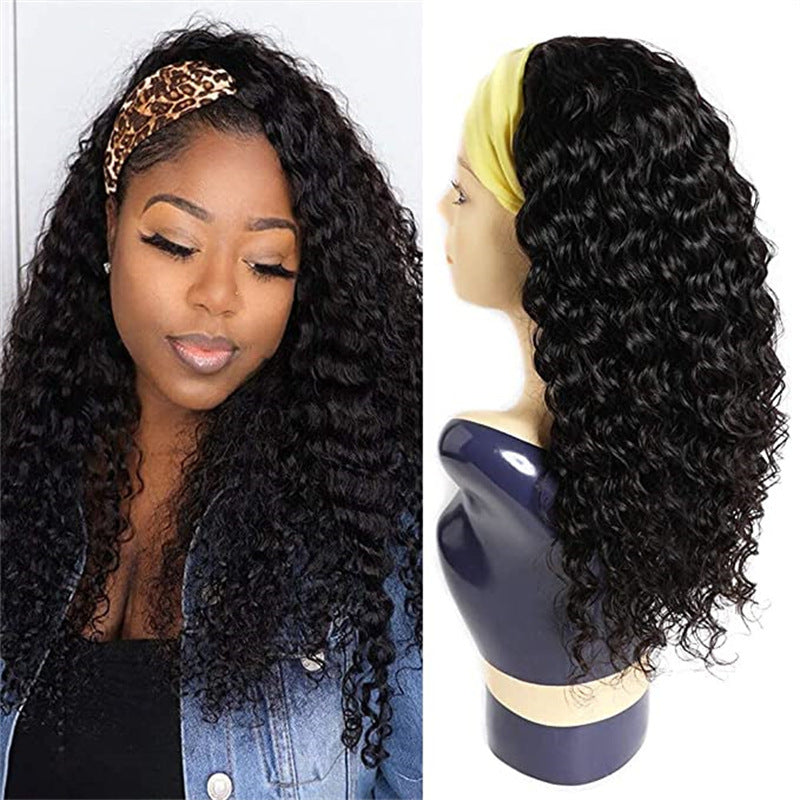 Black Small Curly Wig - Medium-Length Synthetic Hair — detail