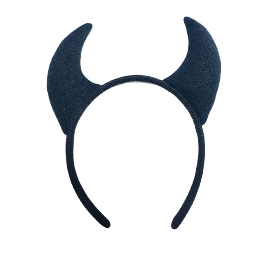 Children's Halloween Devil Horn Headband — scale reference