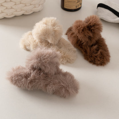 Fashion Simple Temperament Plush Hair Clip | Magic Stories