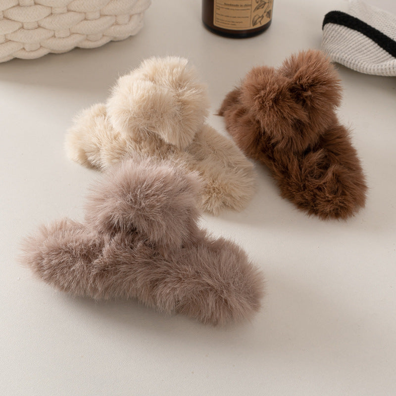 Fashion Simple Temperament Plush Hair Clip | Magic Stories