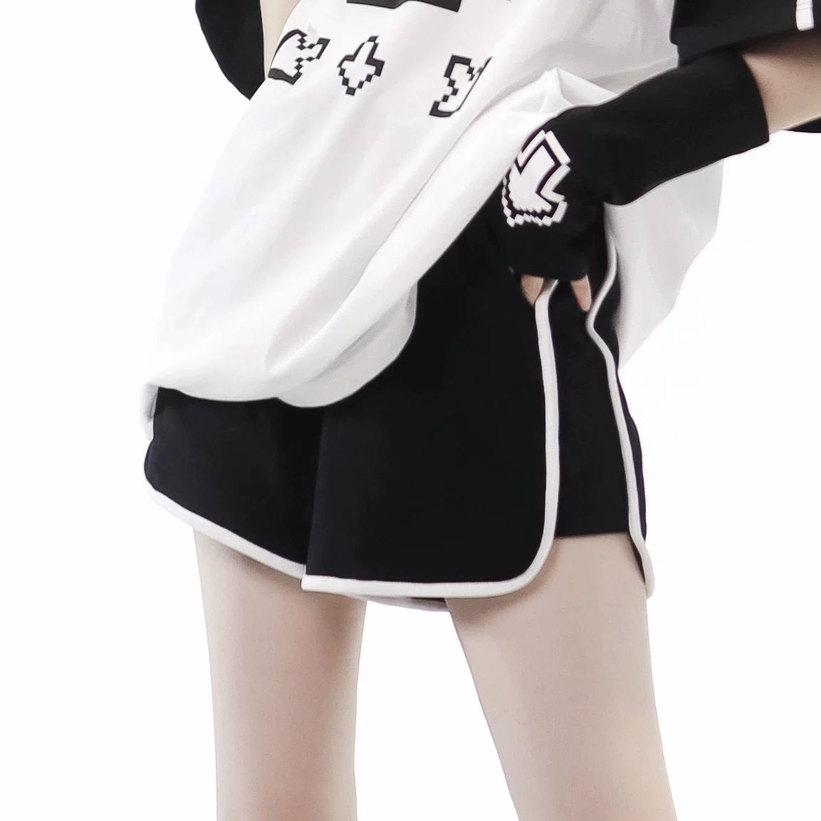 Original Anime-style Short-sleeve T-shirt And Shorts Set — detail